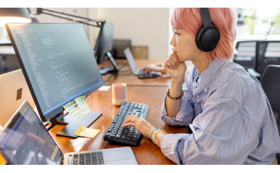 COM002 Computer Fundamentals Bundle